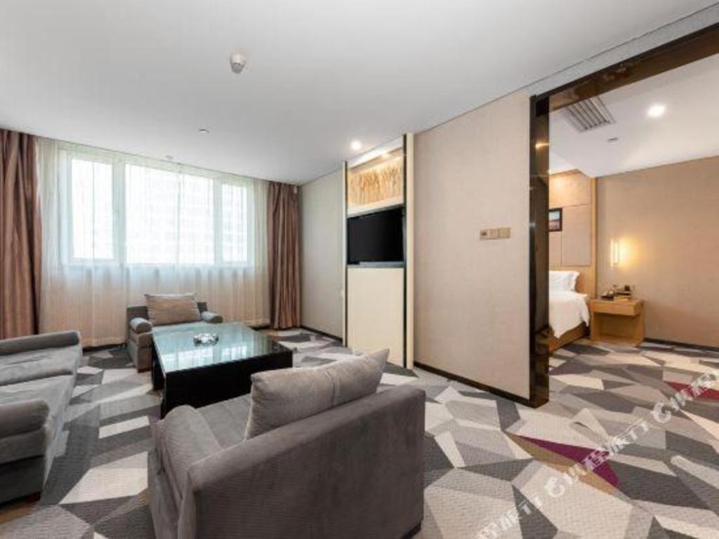 Lavande Hotel Nanchang Ai XI Hu Subway East Station Branch Eksteriør bilde