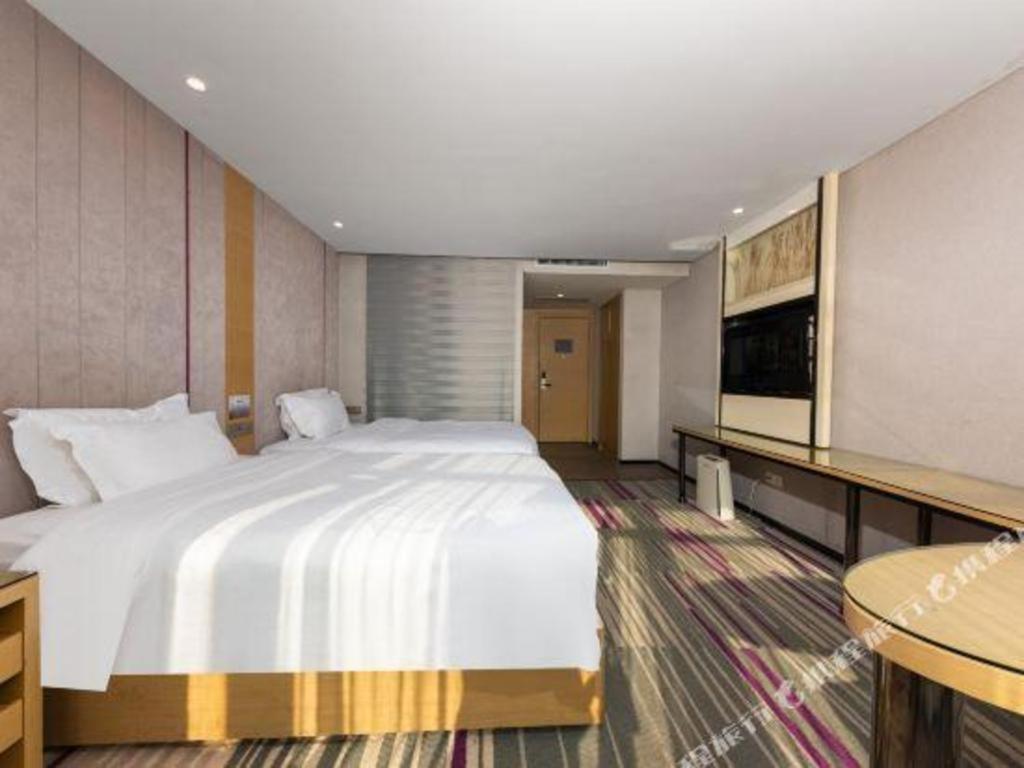 Lavande Hotel Nanchang Ai XI Hu Subway East Station Branch Eksteriør bilde